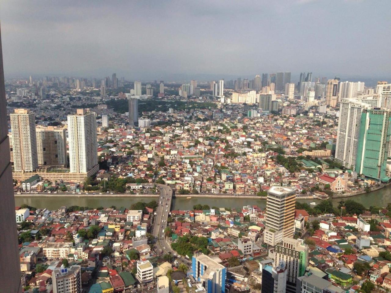 Seven Doors Aparthotels In Gramercy Makati Makati City Kültér fotó