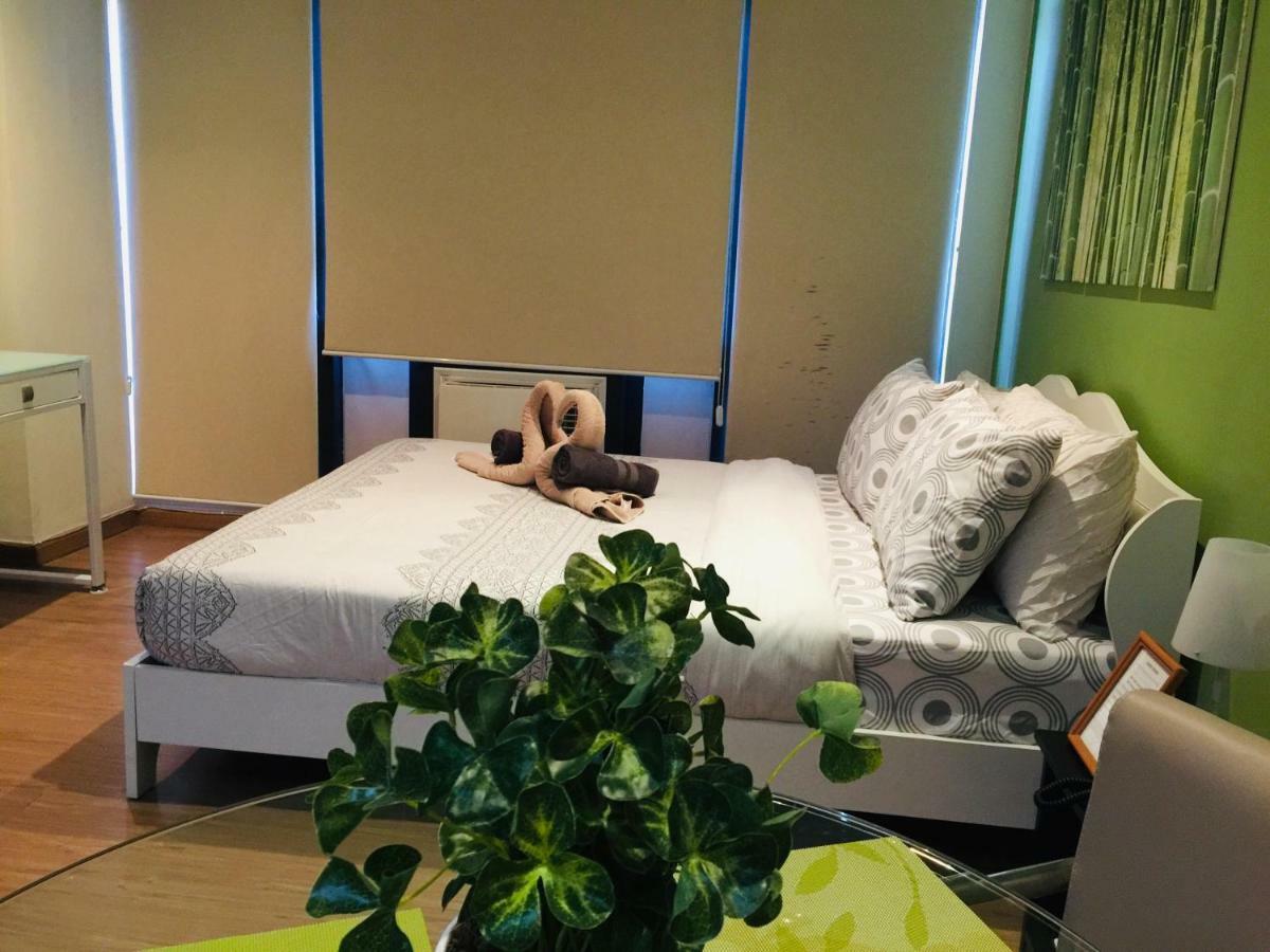 Seven Doors Aparthotels In Gramercy Makati Makati City Kültér fotó